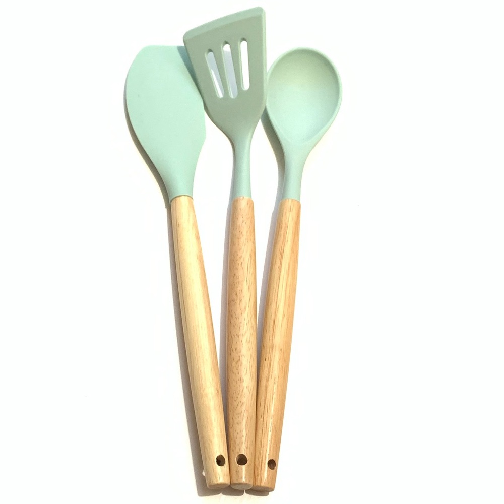 New Cooking Utensils Set
